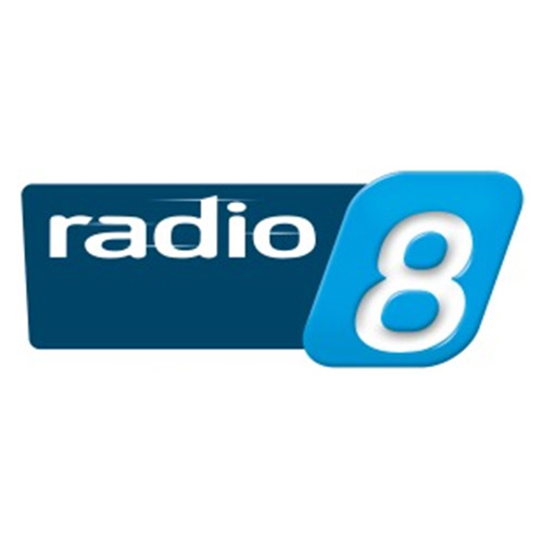 Radio8